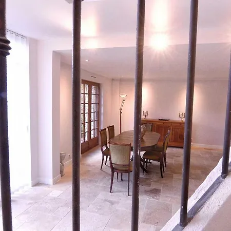 La Grange Des Cimaises De Janvry * Janvry (Essonne)